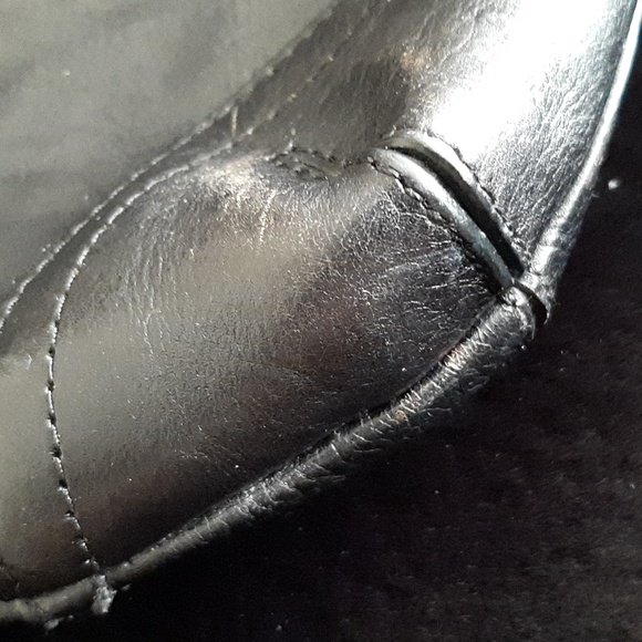 2/$50 DANIERE Genuine Leather Crossover Bag - Picture 8 of 16